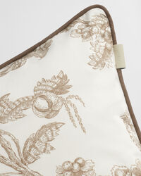 Cojín de satén con estampado de árboles