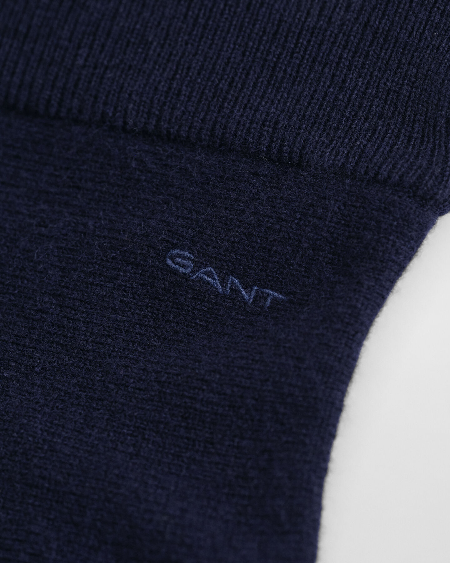 Falda de lana de oveja muy fina