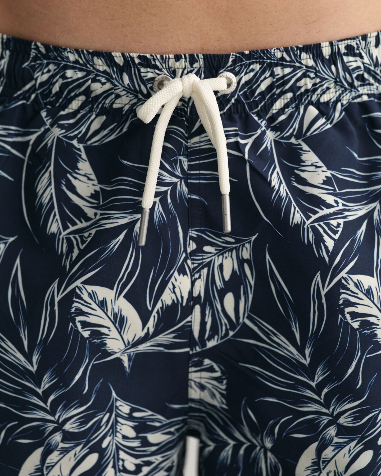 Ba&ntilde;ador con estampado Tropical Leaves Classic Fit