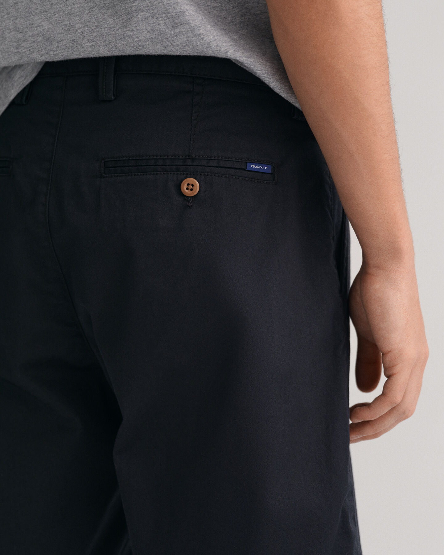 Pantalones cortos Slim Fit de sarga Hallden