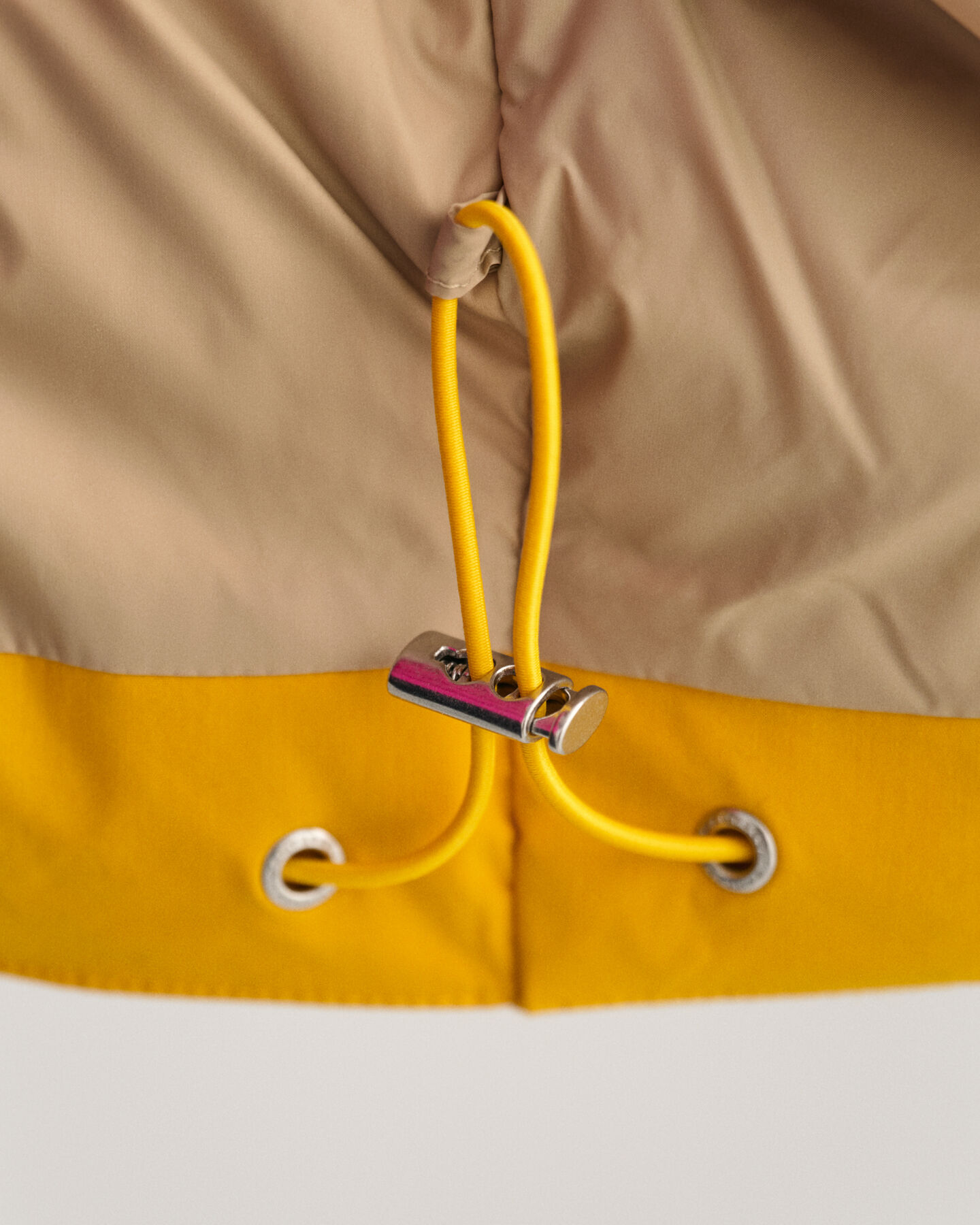 Chaqueta de plumón Alta