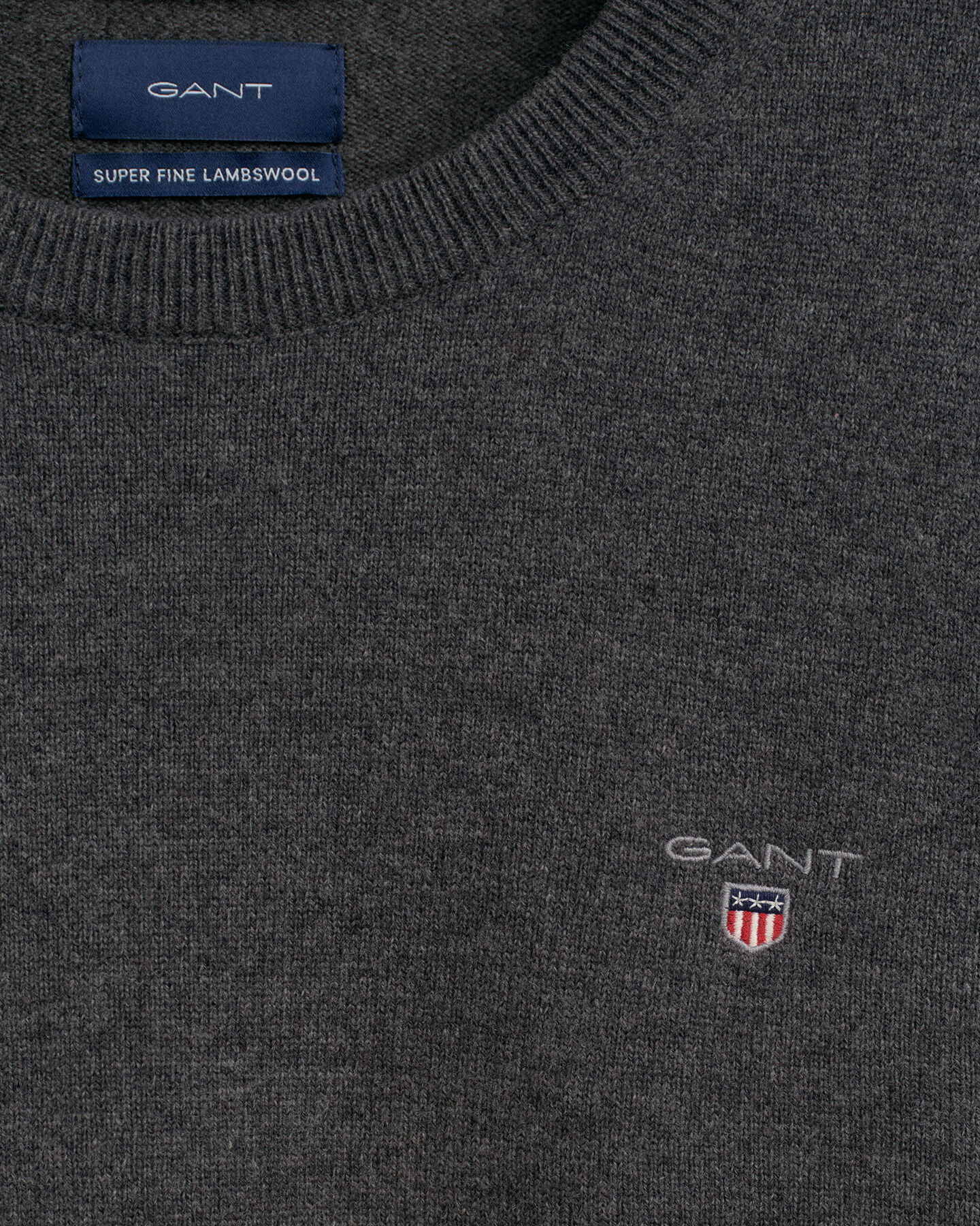 Jersey de cuello redondo en lana de oveja muy fina