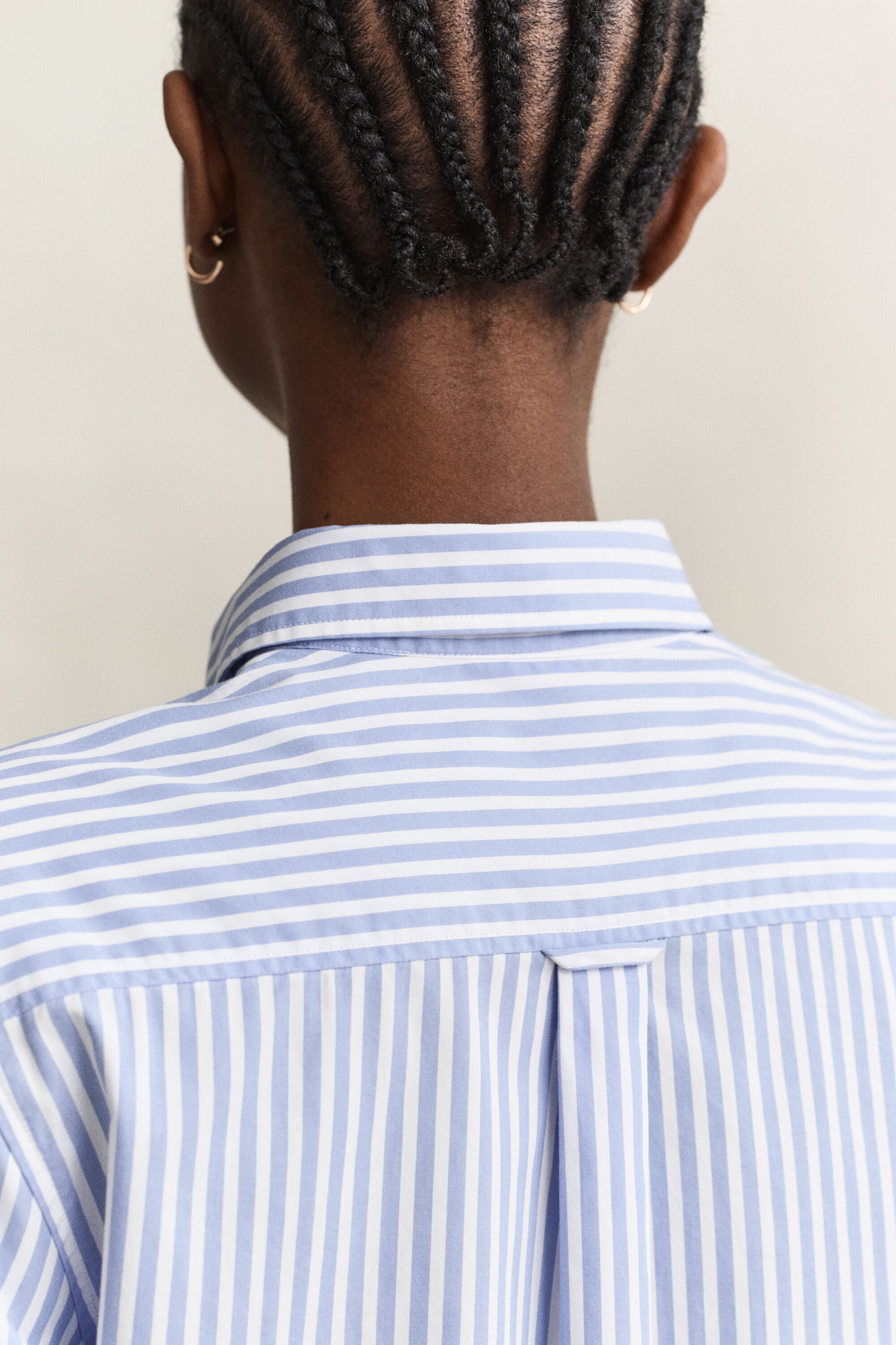 Camisa Regular Fit clásica de popelina a rayas