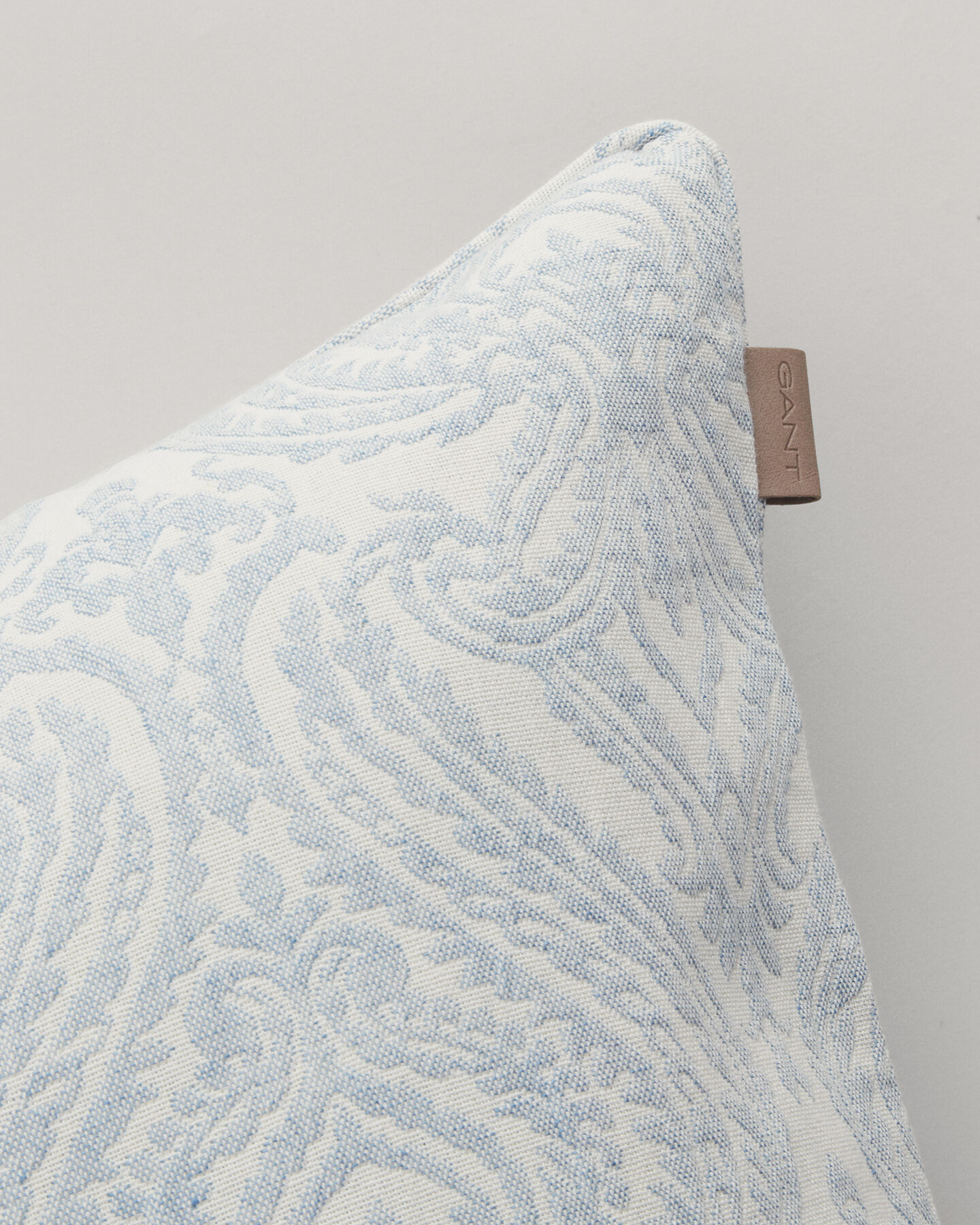 Cojín Porcelain Jacquard