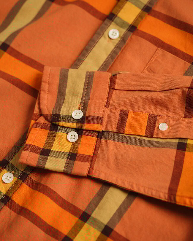 Camisa Oxford Relaxed Fit Wrangler x GANT a cuadros escoceses