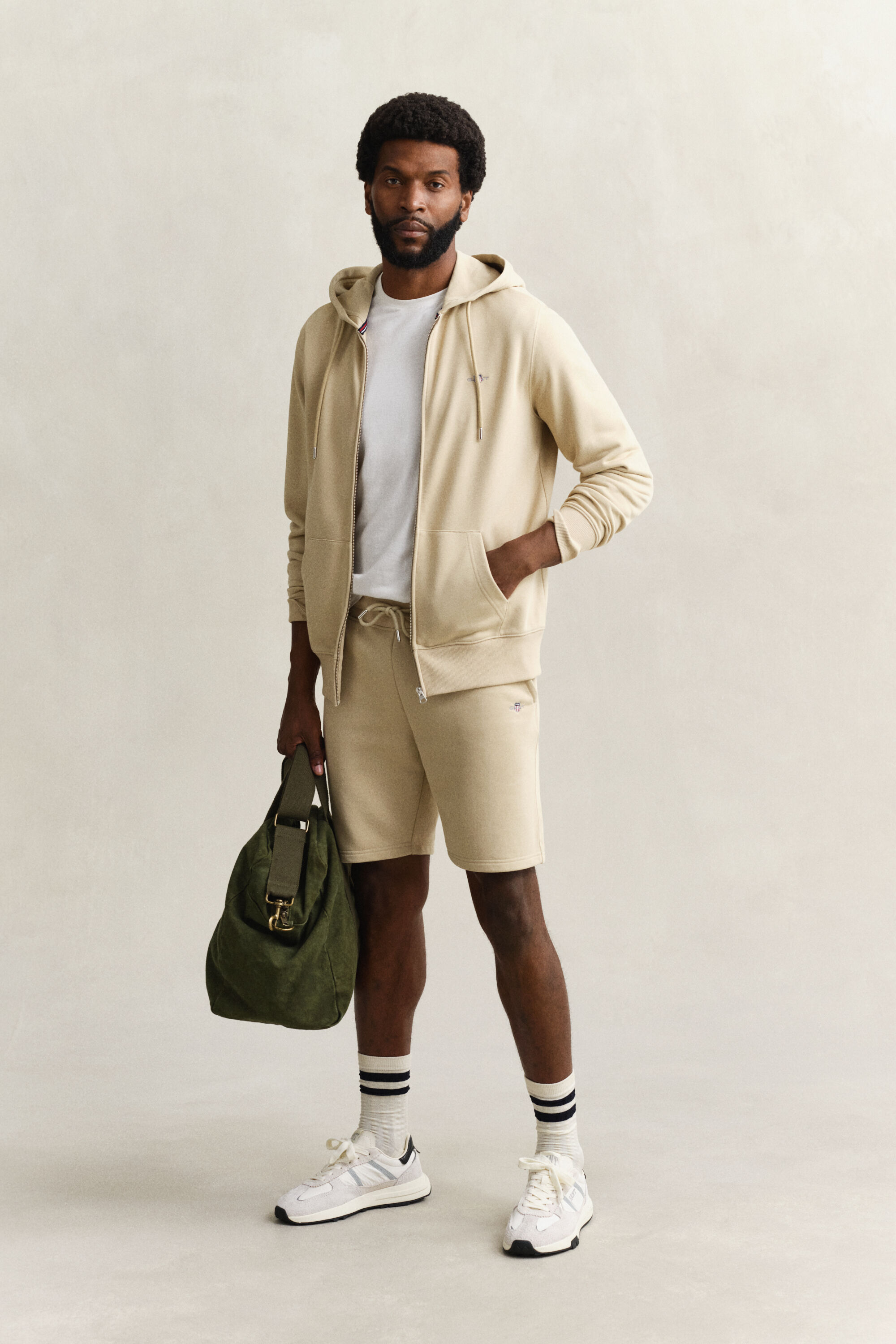 Pantalones cortos de deporte Shield