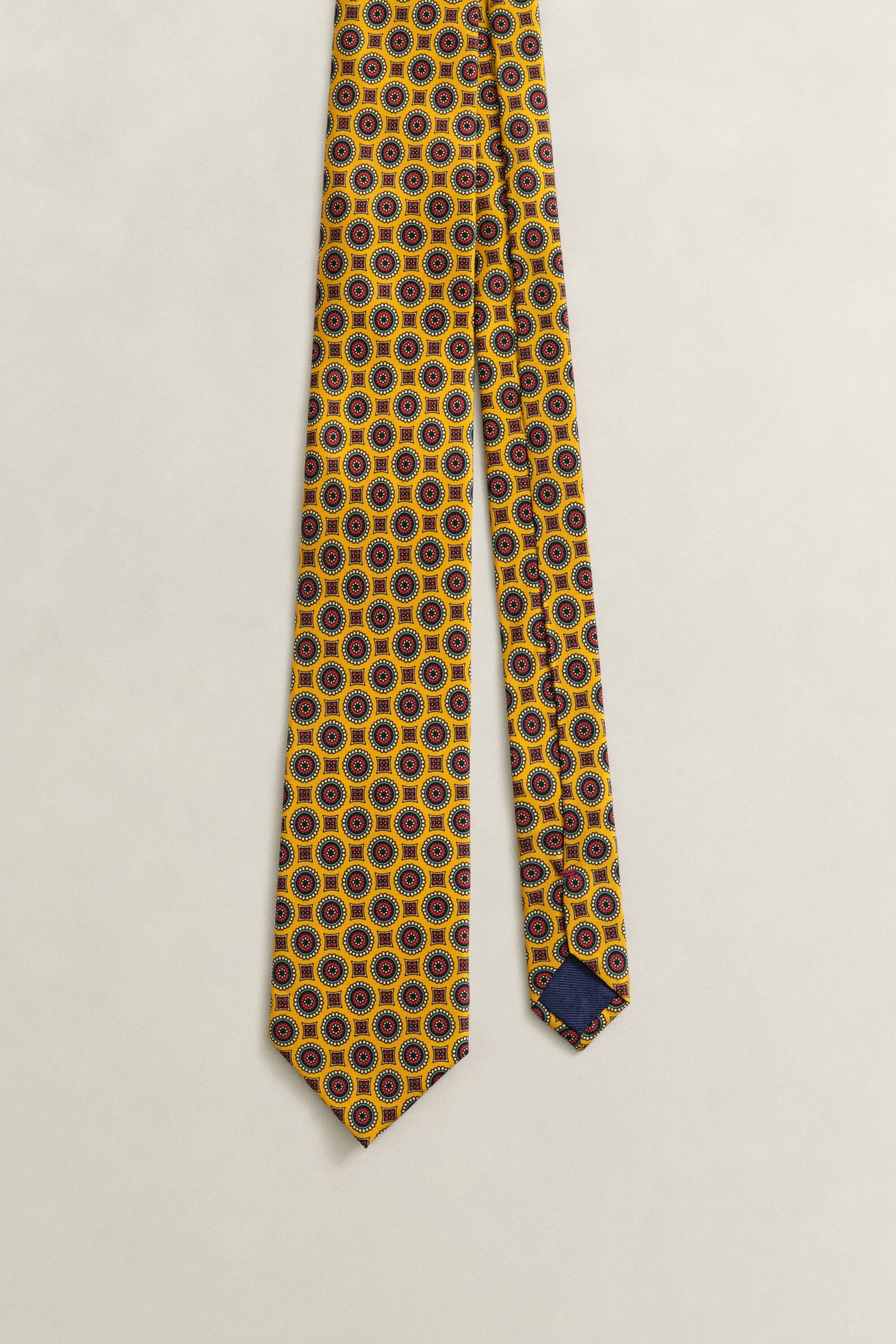 Corbata con estampado de fular