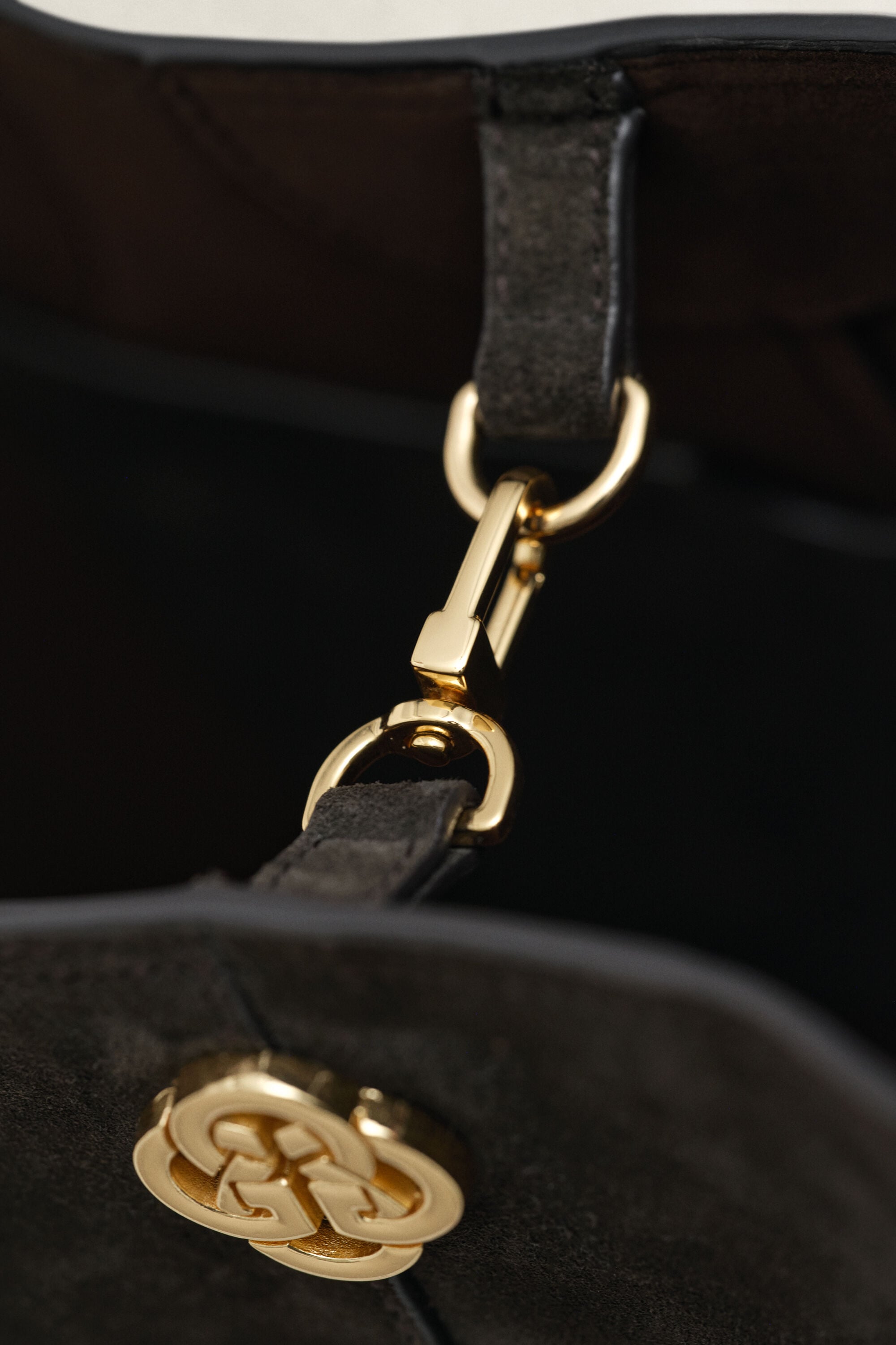 Bolso tote de ante