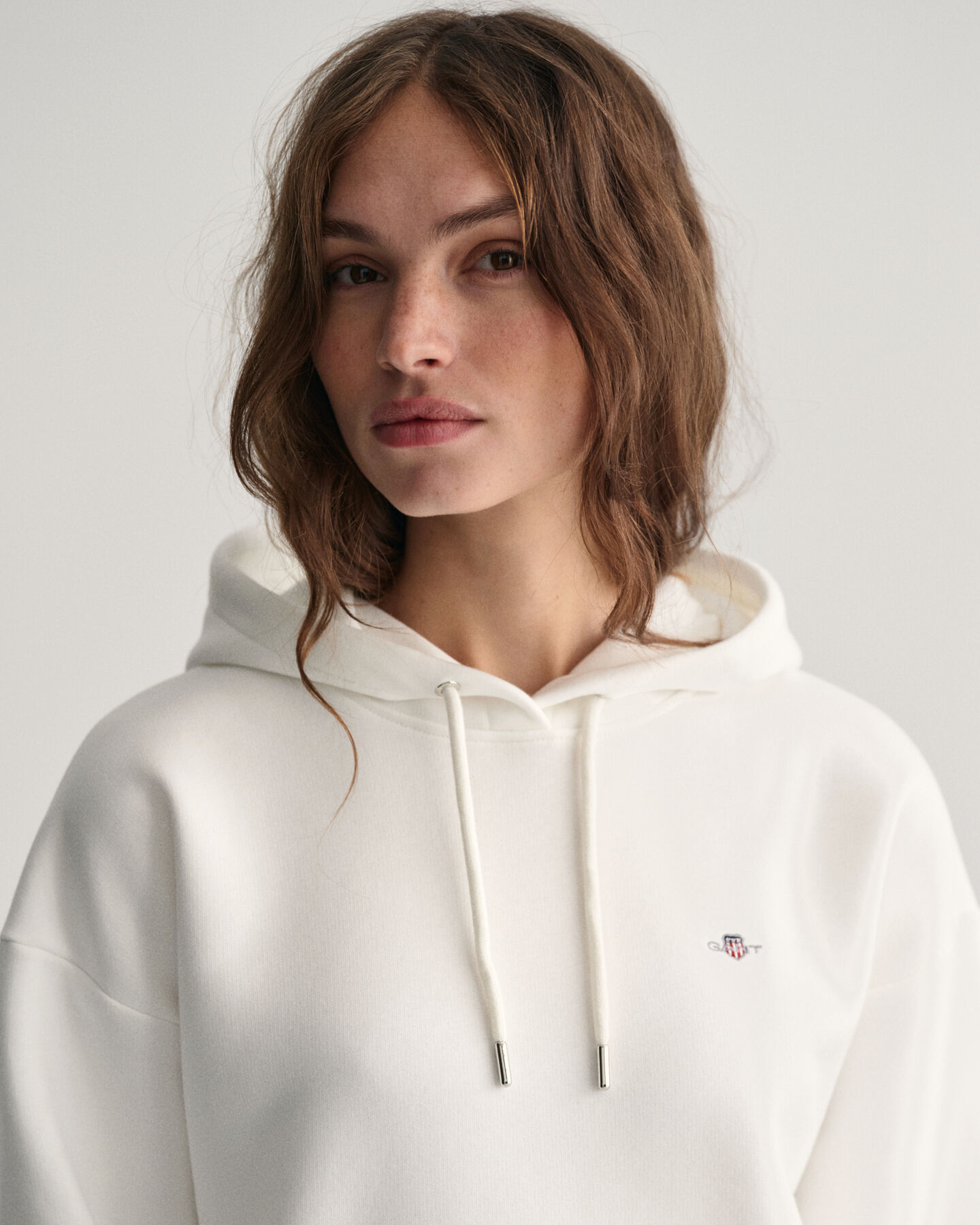 Sudadera con capucha Shield