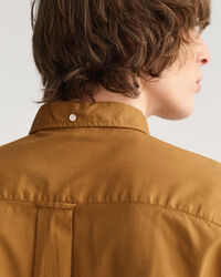 Camisa Oxford Relaxed Fit te&ntilde;ida en prenda