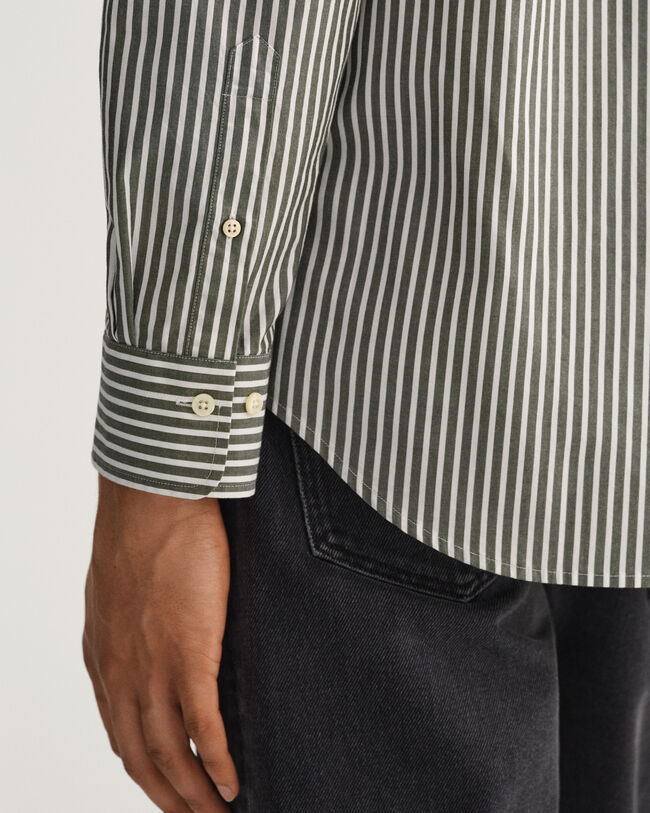 Camisa Regular Fit de velarte a rayas