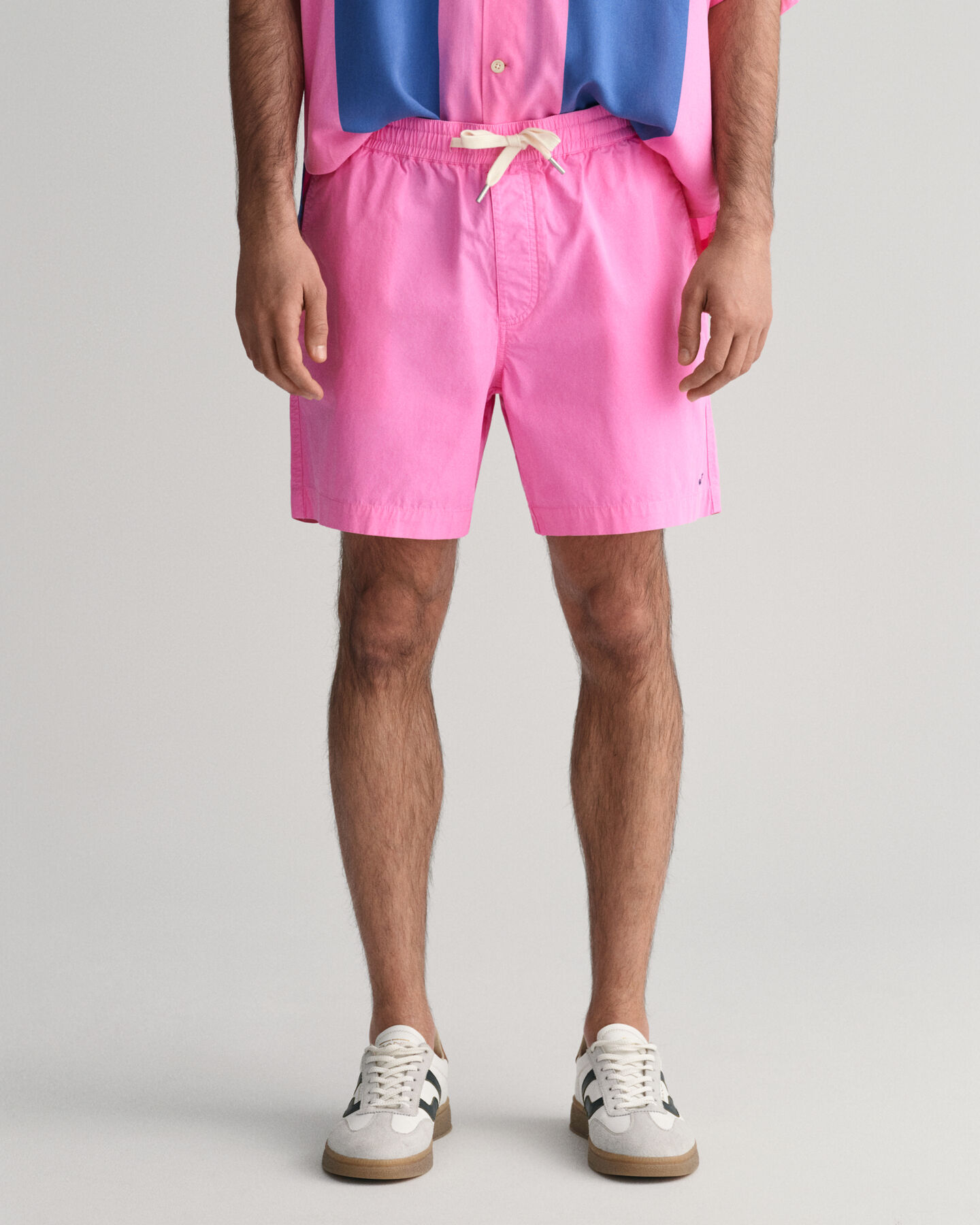 Pantalones cortos de algod&oacute;n con cord&oacute;n ajustable