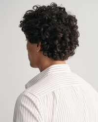 Camisa formal Slim Fit de raya diplom&aacute;tica