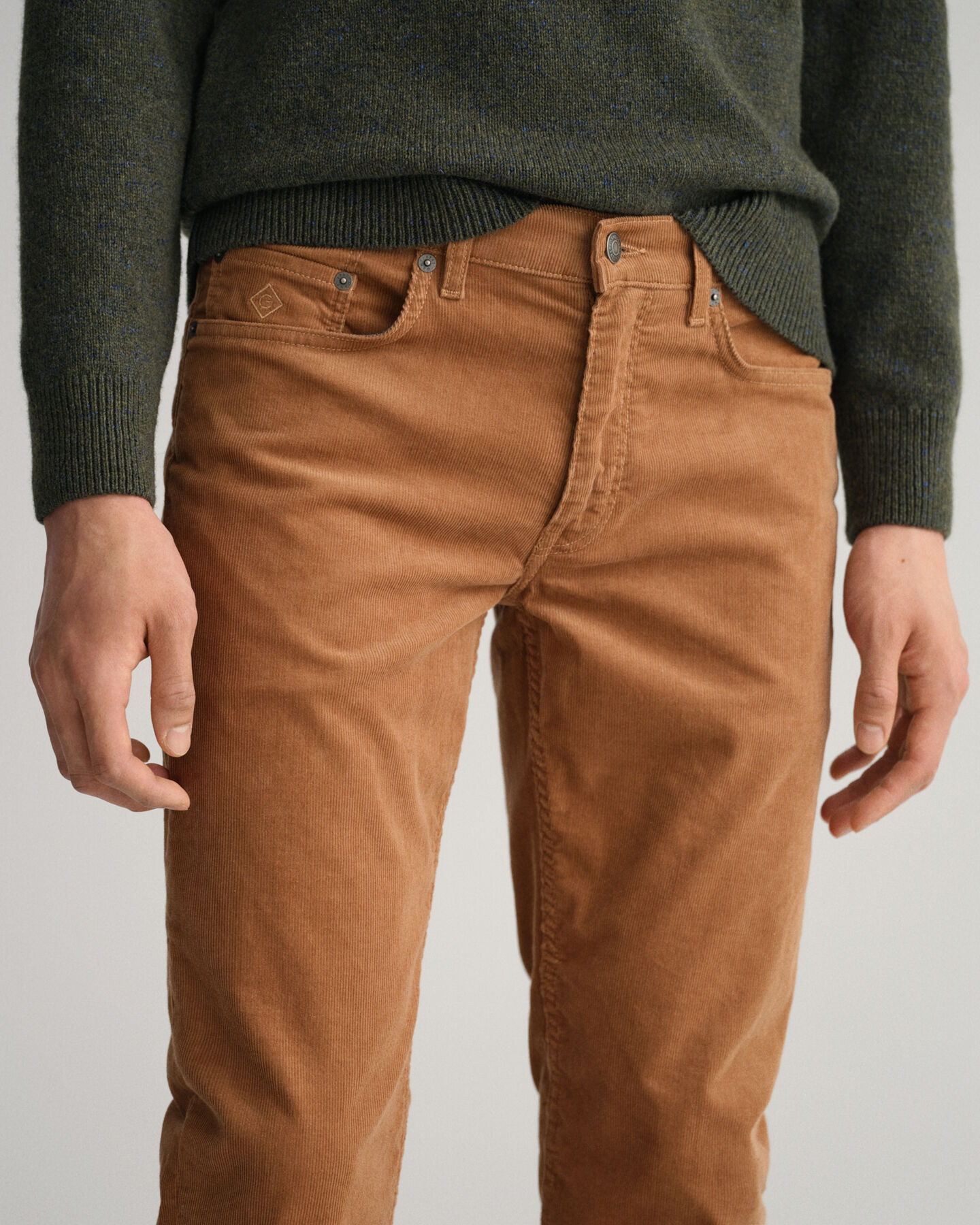Pantalones de pana Slim Fit Hayes