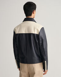 Cazadora corta de piel