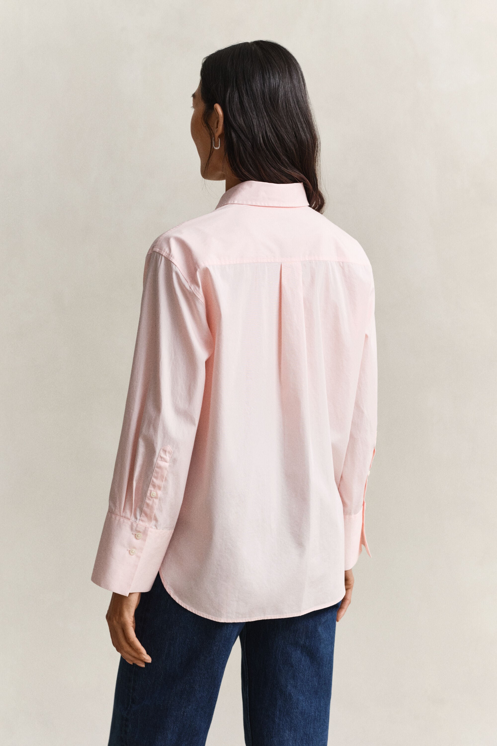 Camisa clásica de popelina con manga ancha