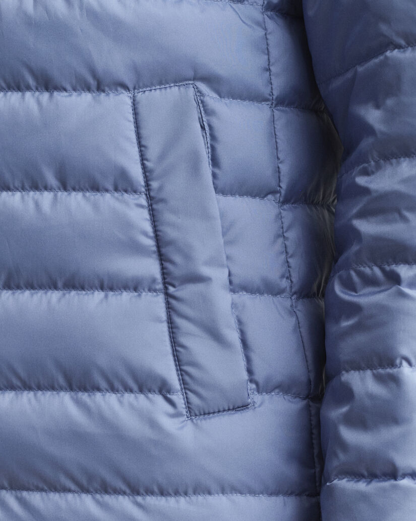 Chaqueta de plumón ligera
