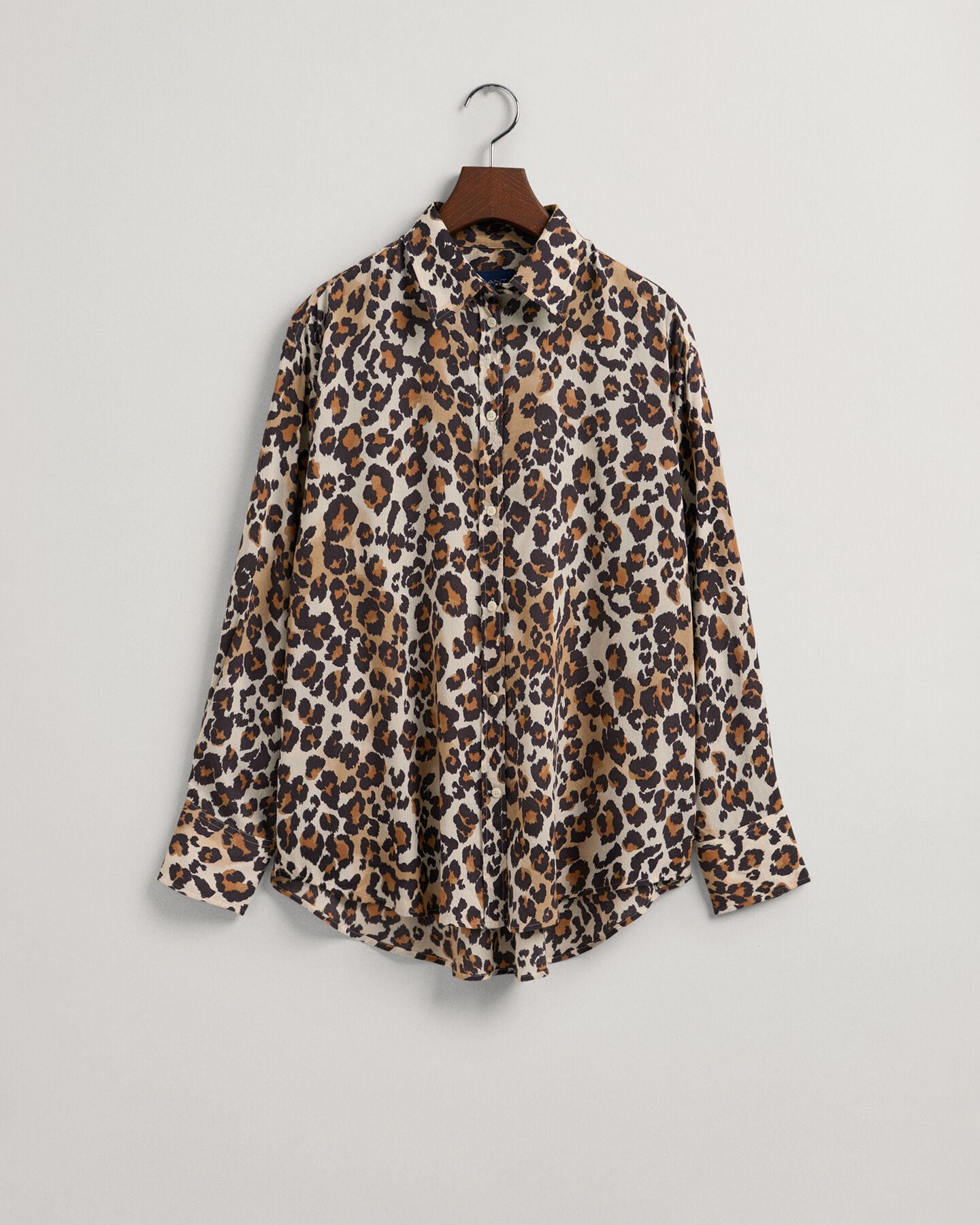 Camisa Relaxed Fit de modal con estampado de leopardo