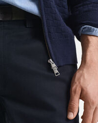 Jersey con cremallera y microtextura