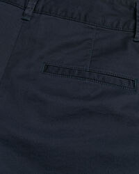 Pantalones chinos cortos