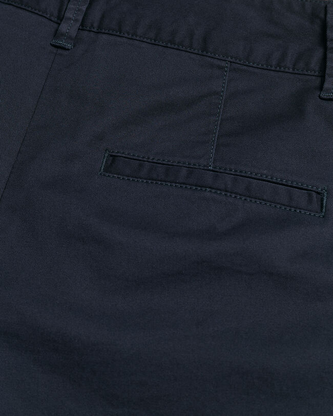 Pantalones chinos cortos