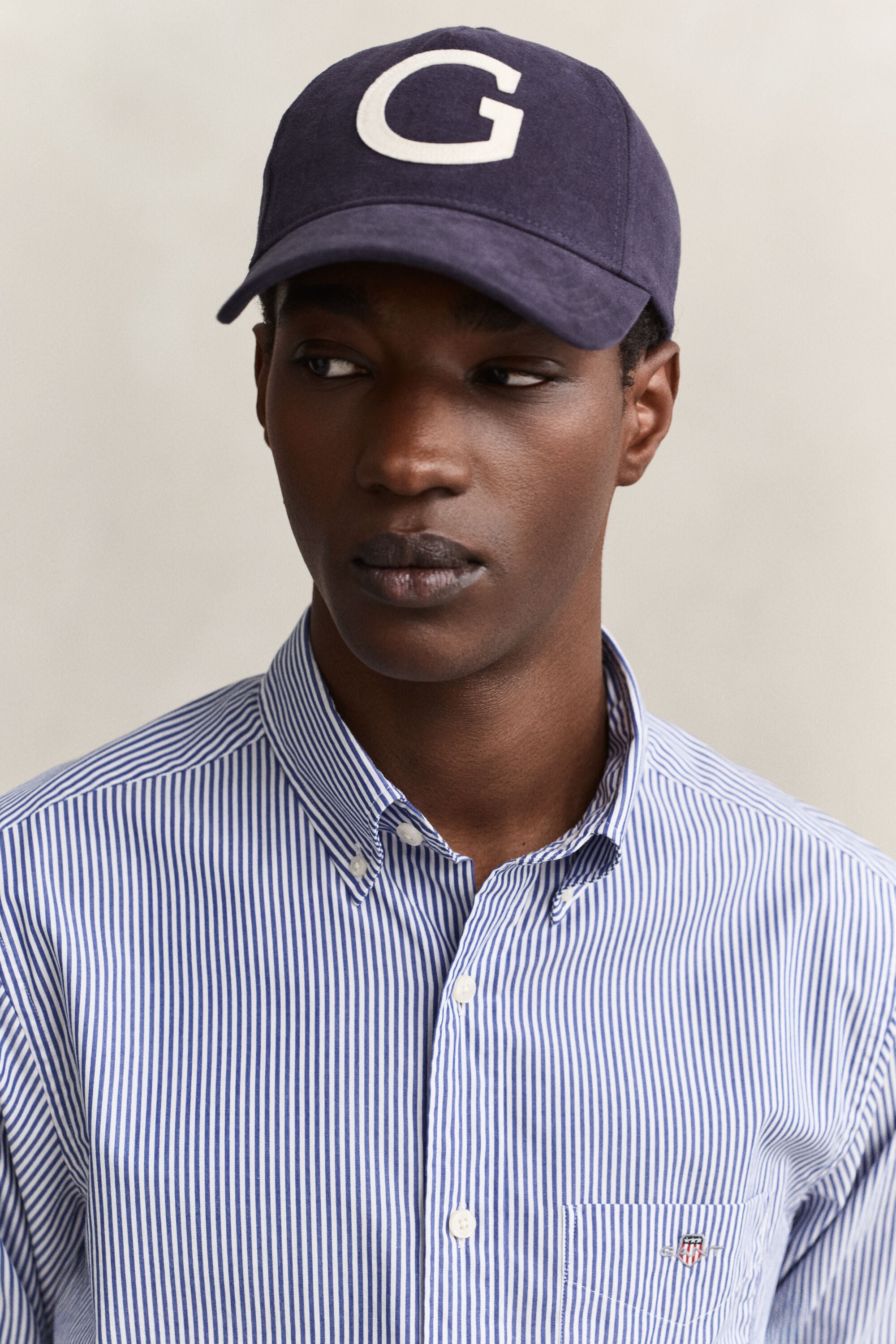 Camisa clásica de popelina de rayas finas