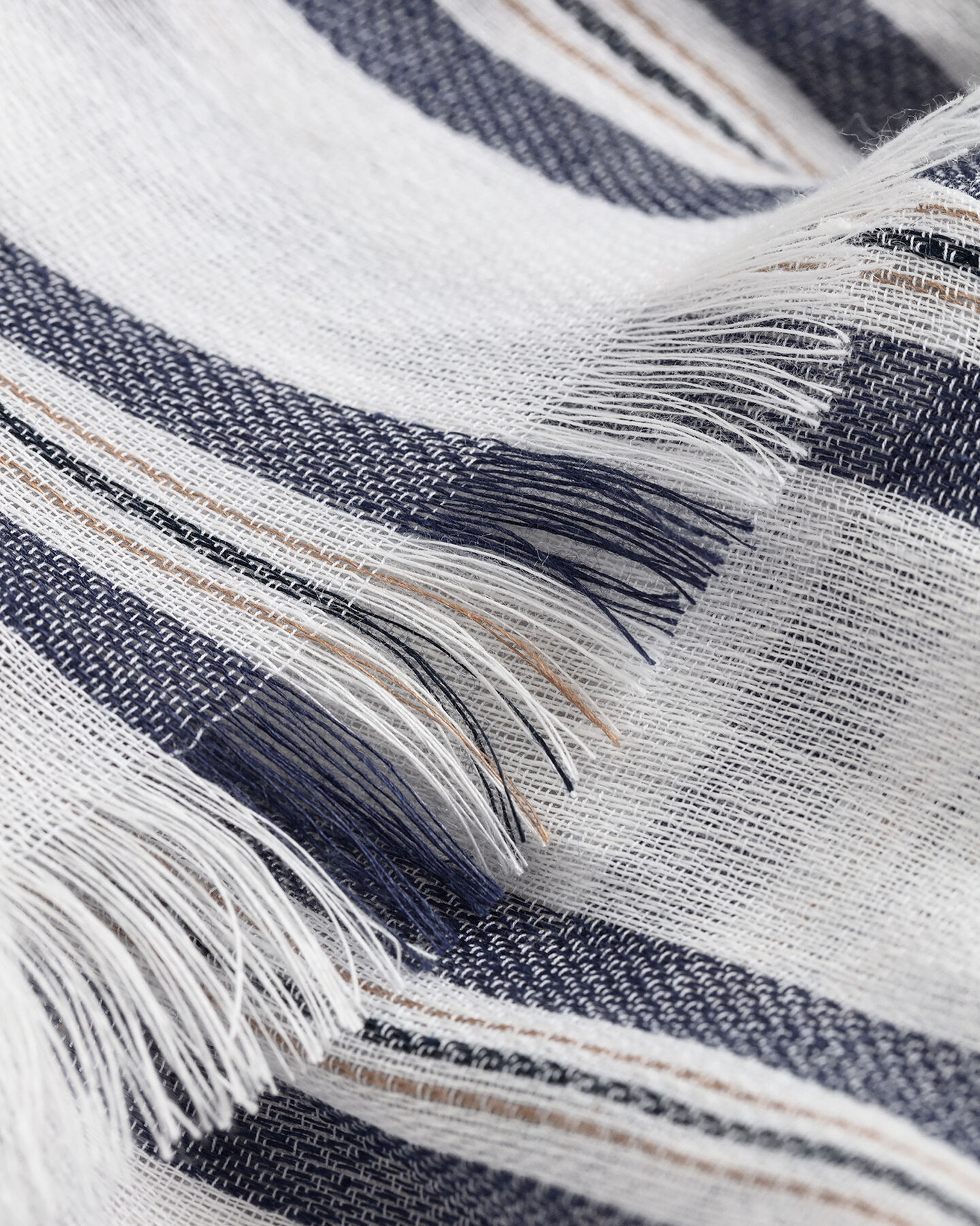 Pañuelo de lino y algodón a rayas