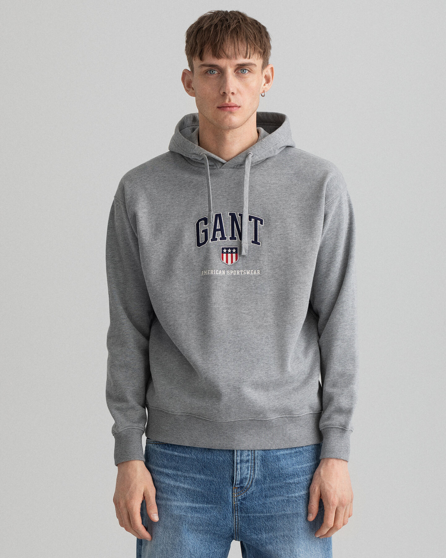 Sudadera Retro Shield con capucha