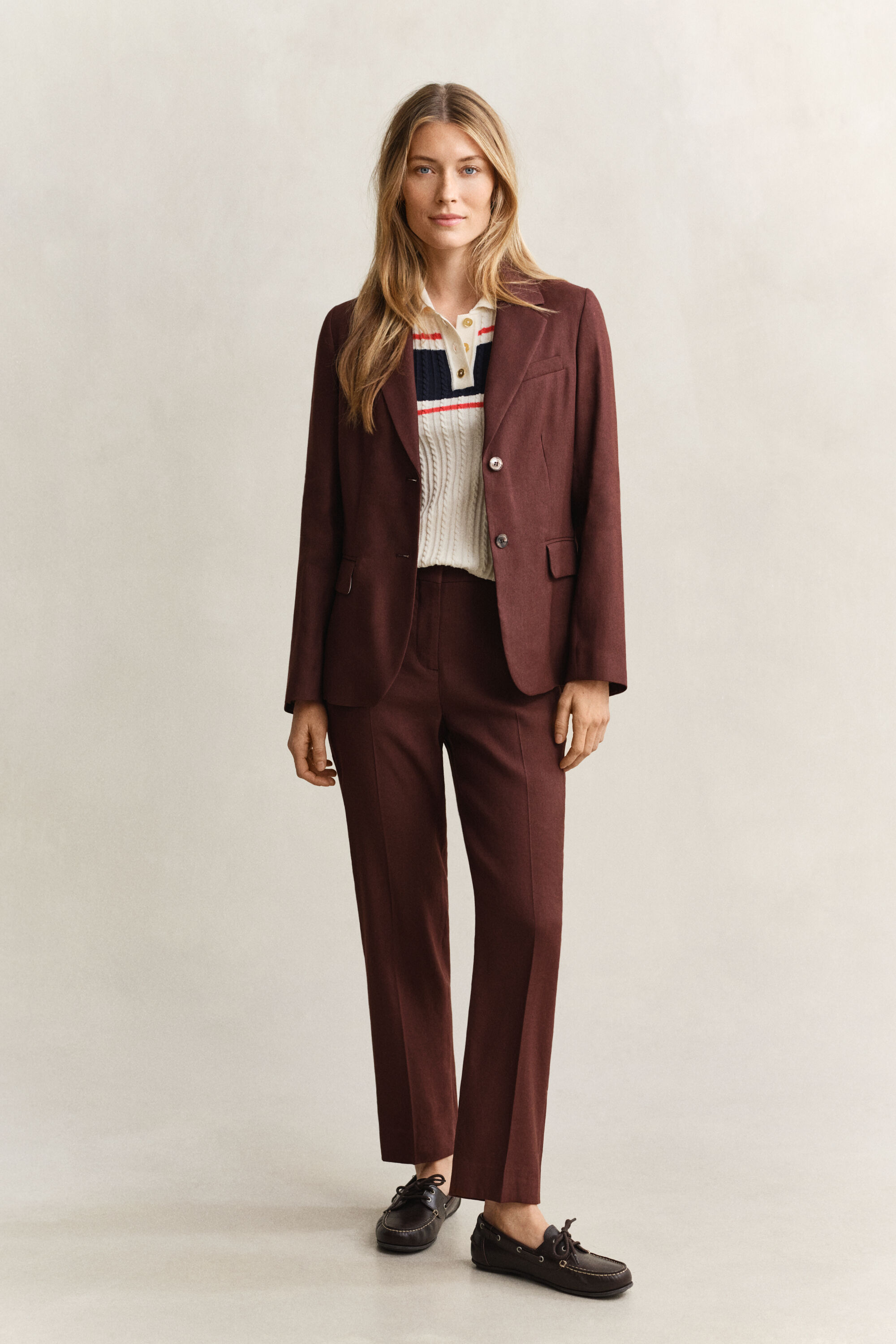 Americana elástica de lino