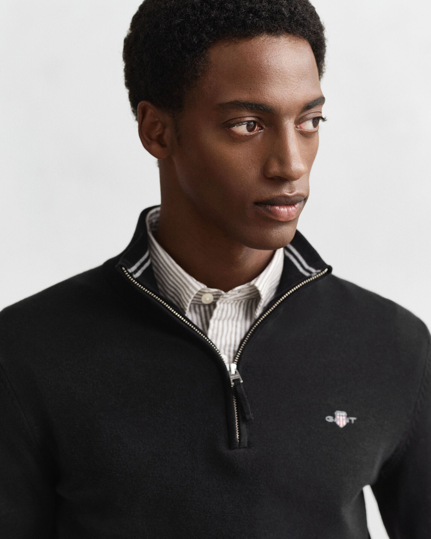 Jersey clásico de algodón con media cremallera