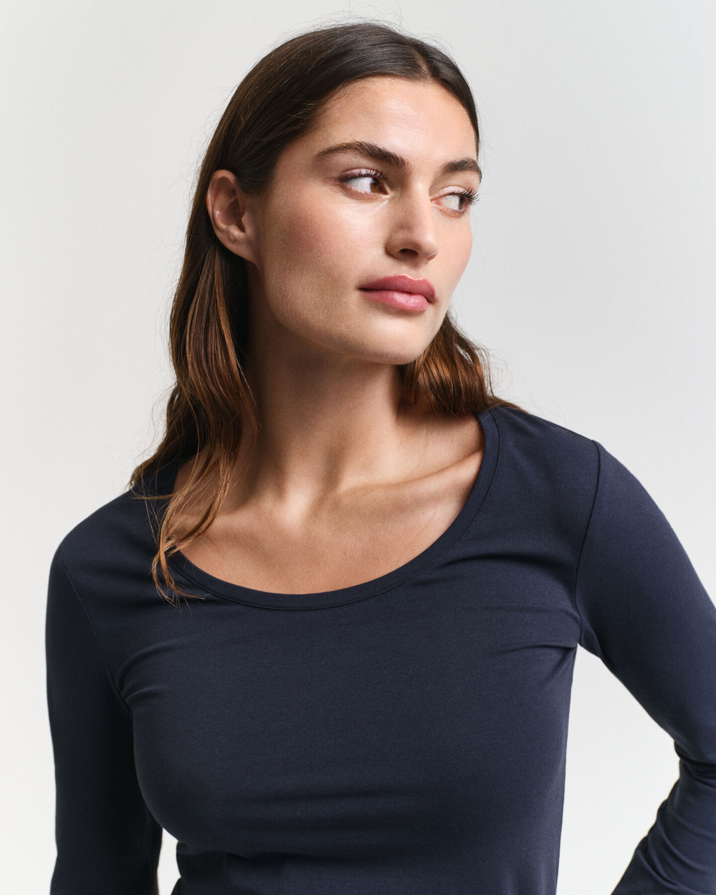 Camiseta de manga larga con escote redondo