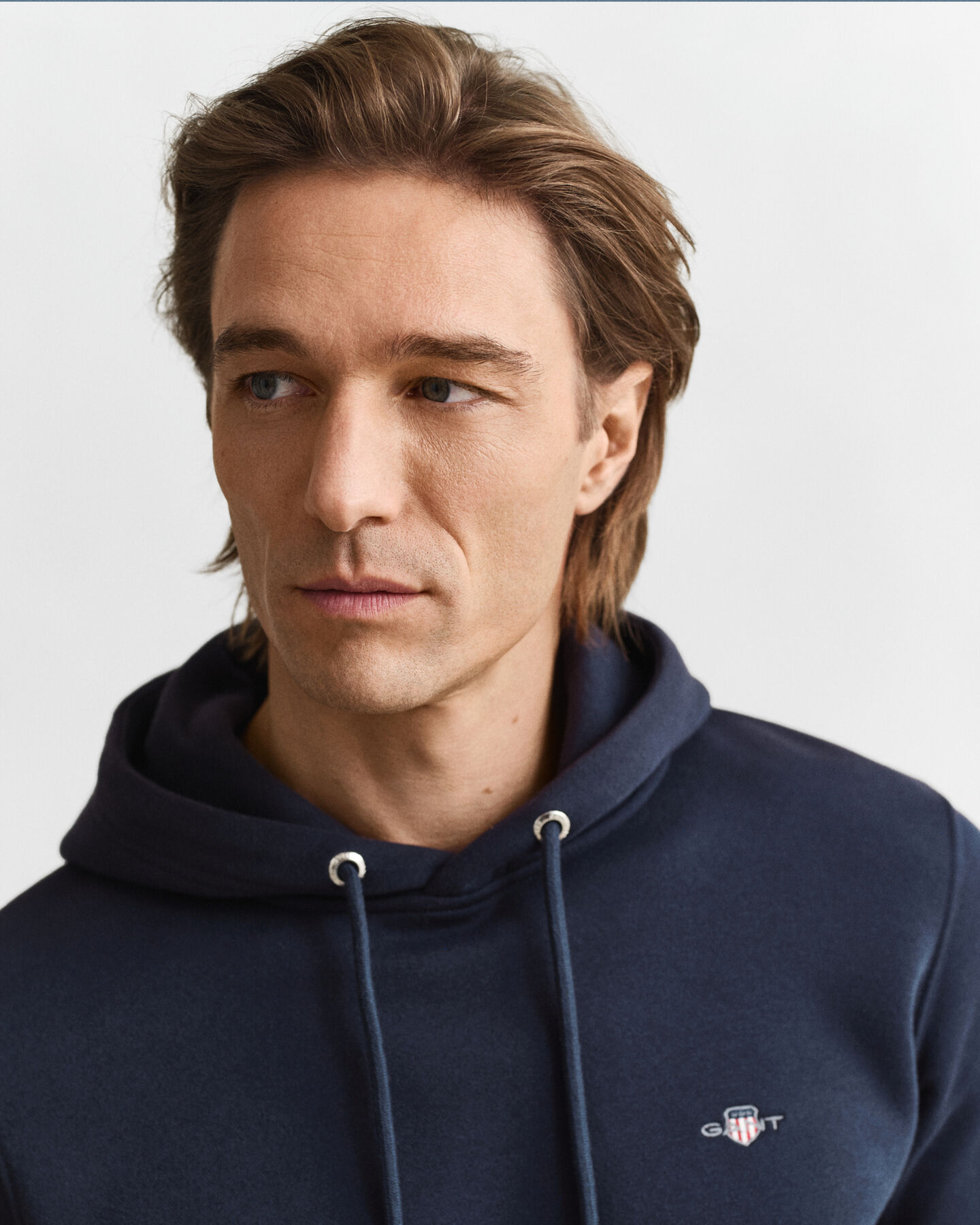 Sudadera con capucha Shield