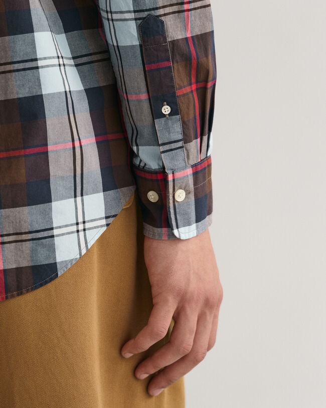 Camisa Regular Fit de popelina a cuadros de tama&ntilde;o grande