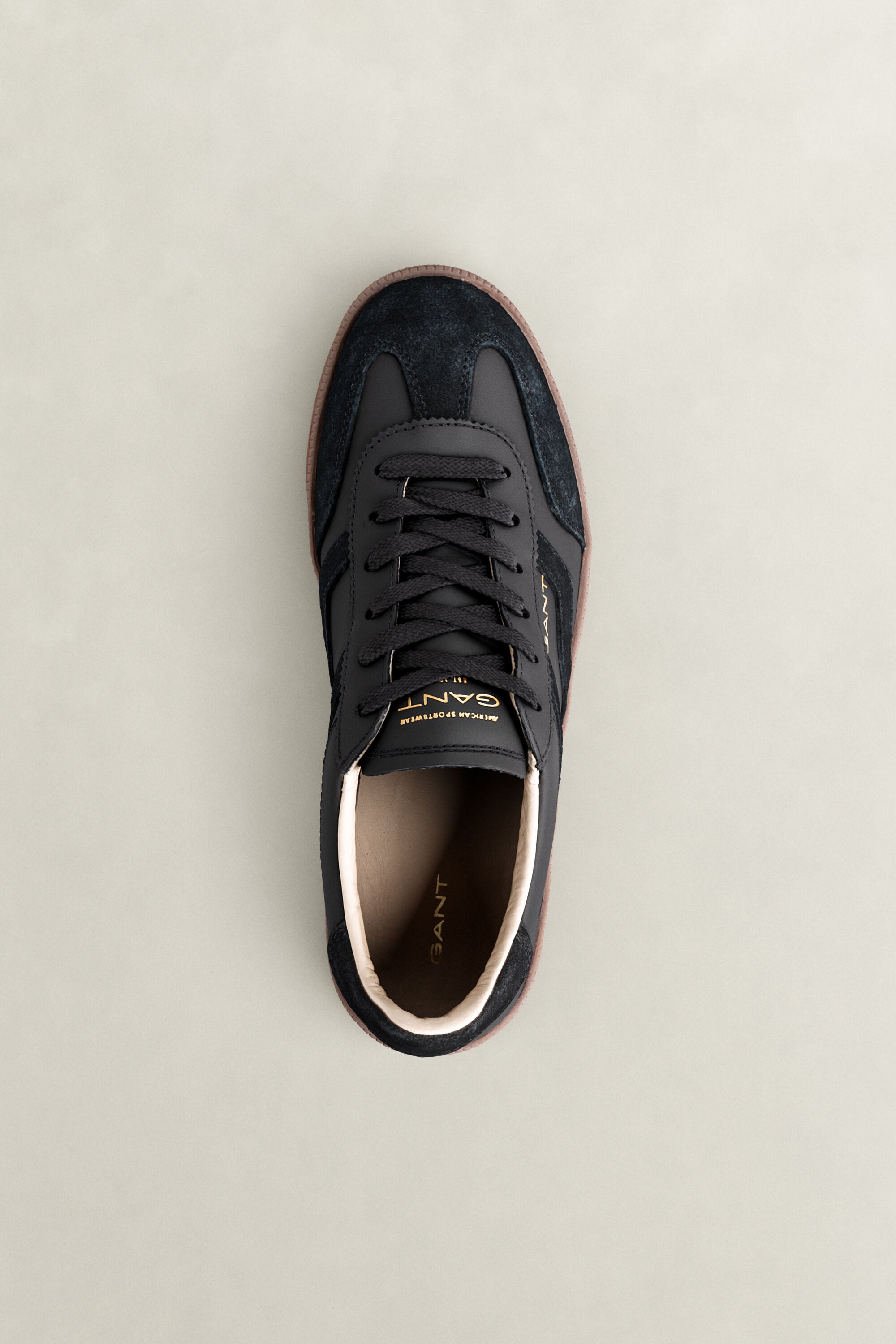 Zapatillas de piel y ante Cuzima