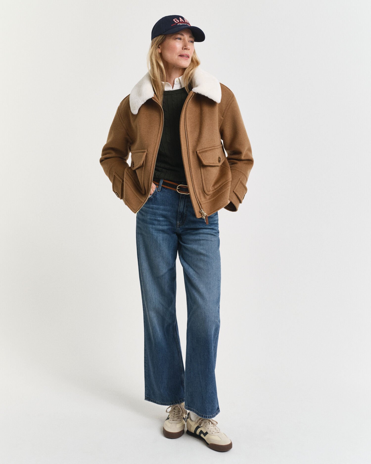 Jersey de cuello redondo y punto de ochos