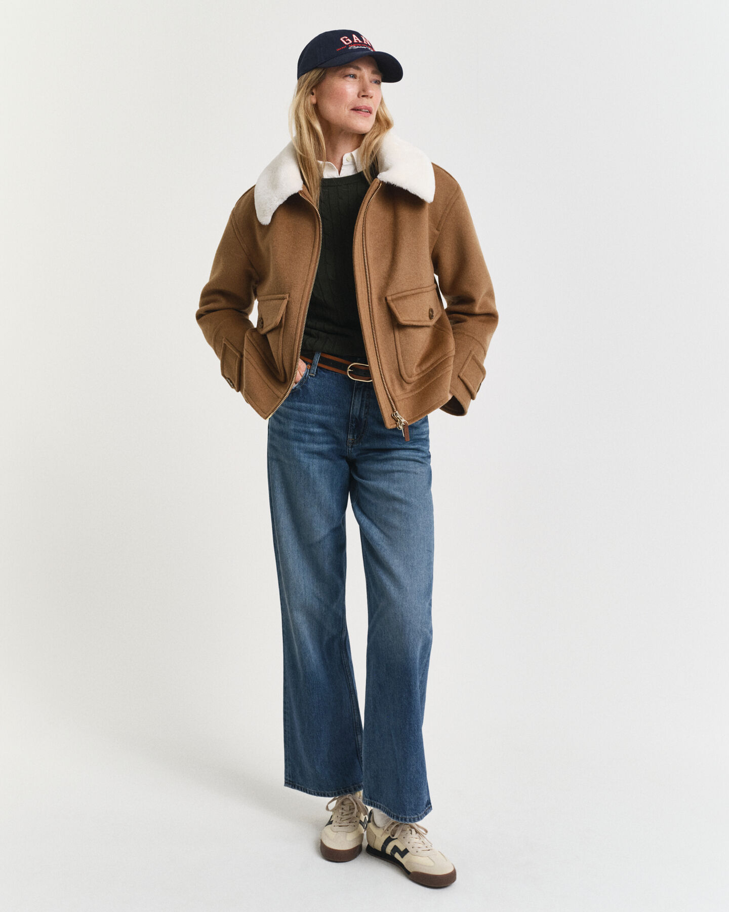 Jersey de cuello redondo y punto de ochos en algodón elástico