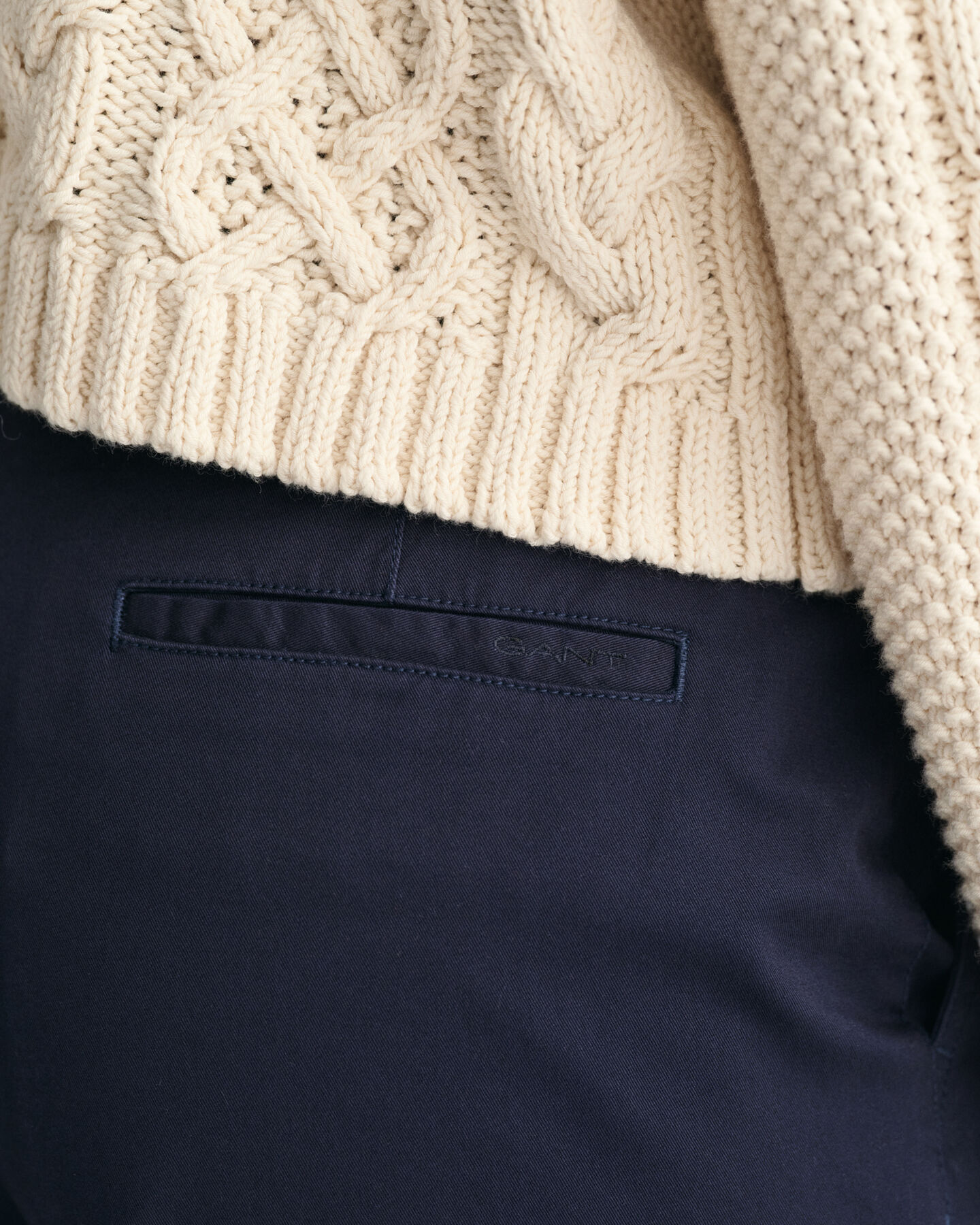 Pantalones chinos cortos