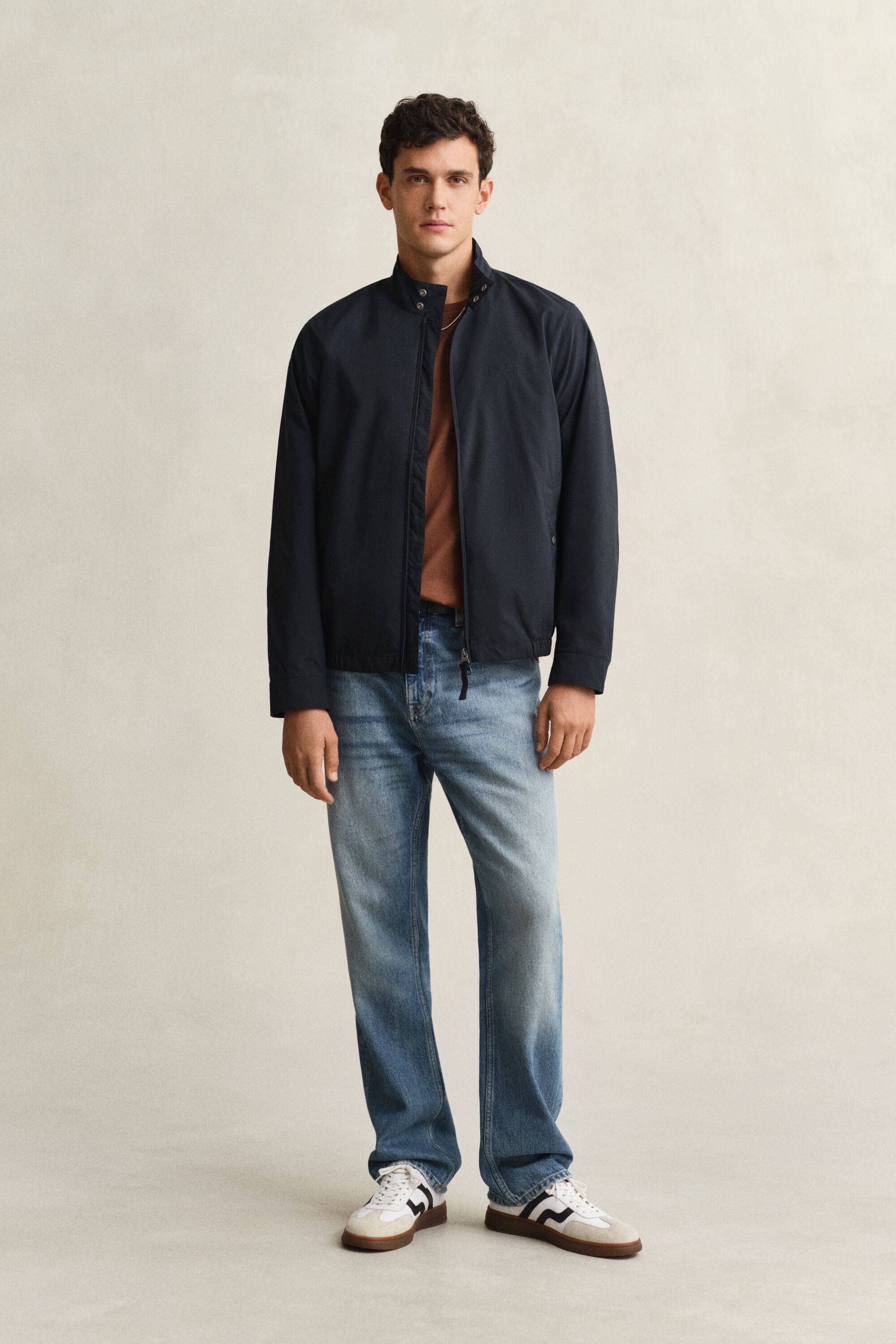 Camiseta Regular Fit Shield