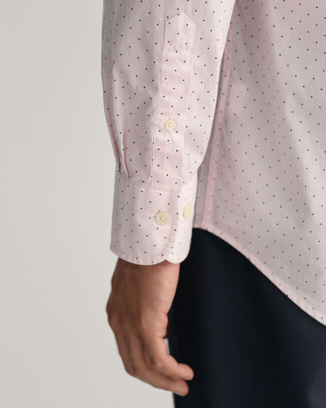 Camisa Oxford Regular Fit de rayas finas y lunares