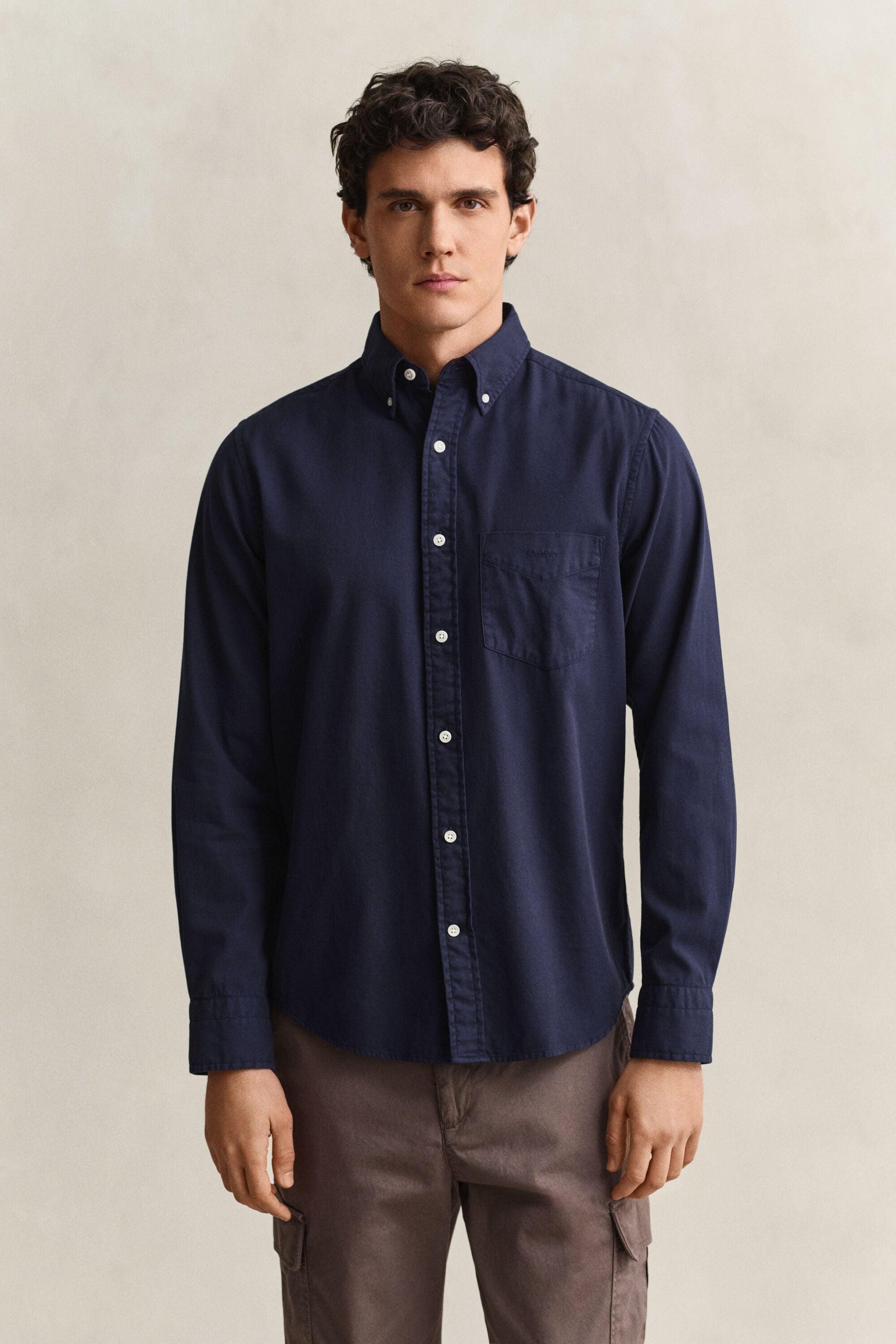 Camisa Regular Fit de sarga