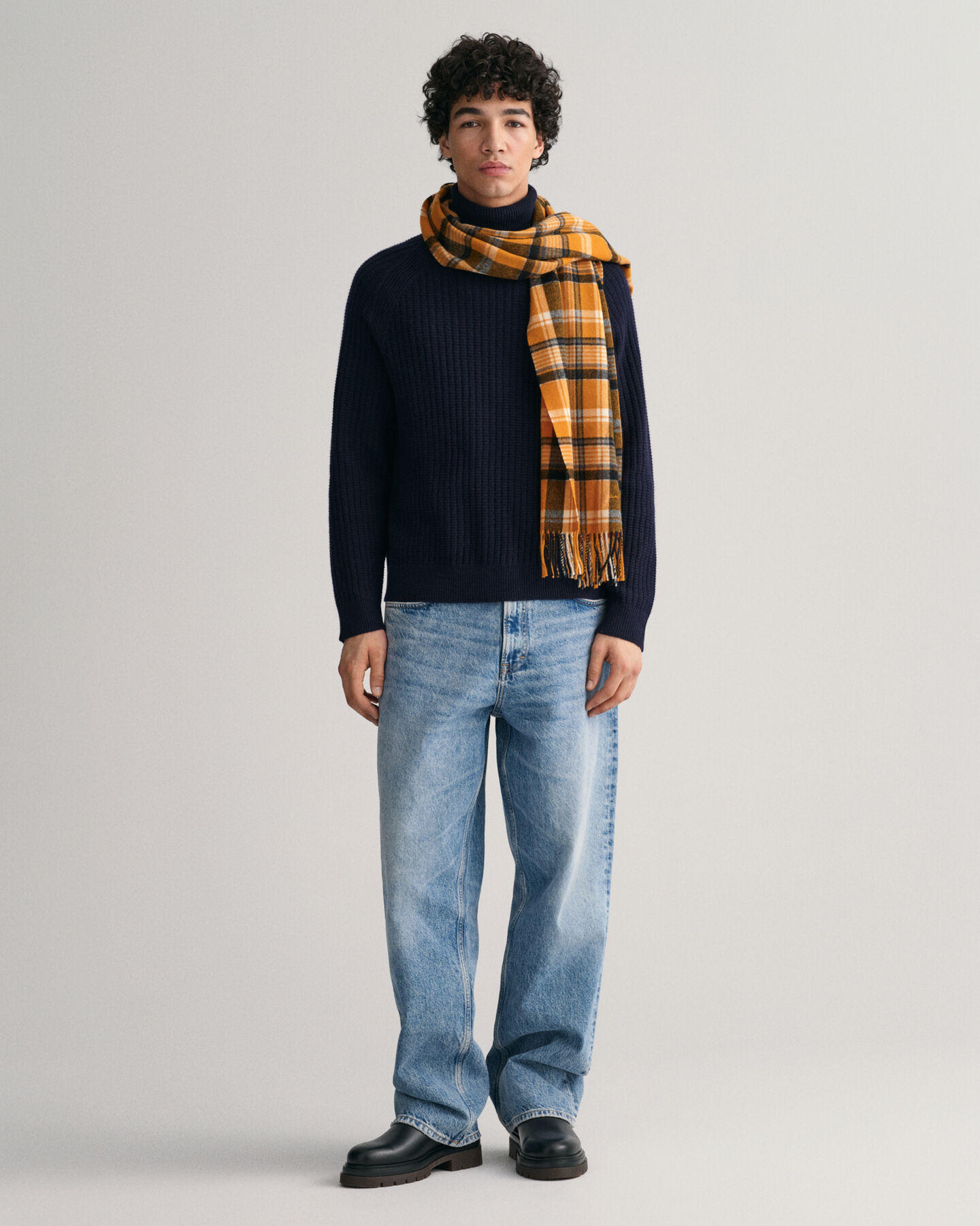 Jersey con cuello de cisne con textura