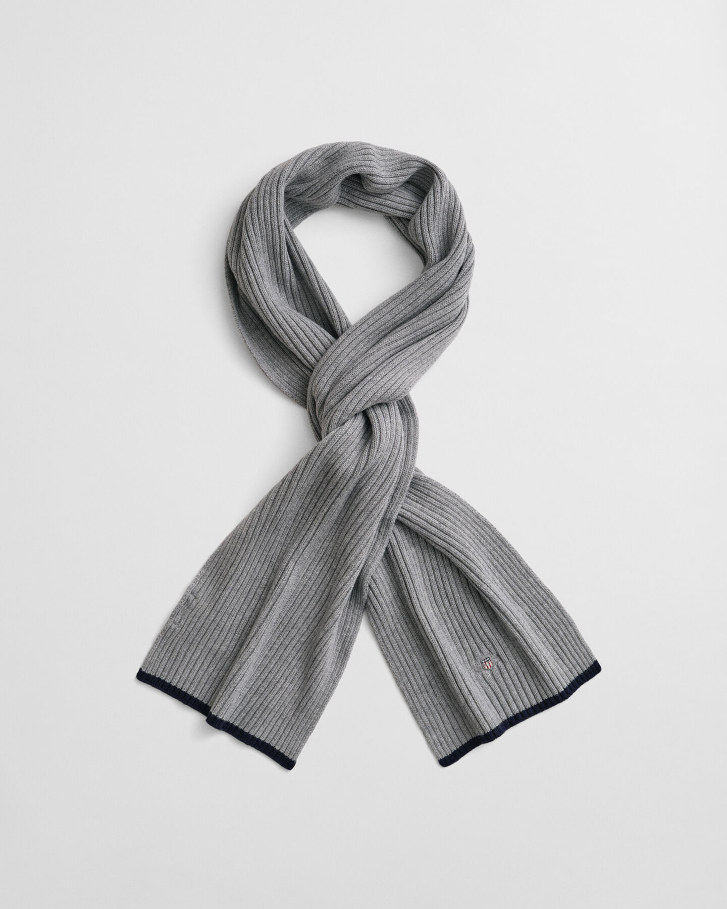 Set de regalo básico con gorro y bufanda