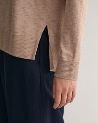 Jersey en mezcla de lino con cuello de pico