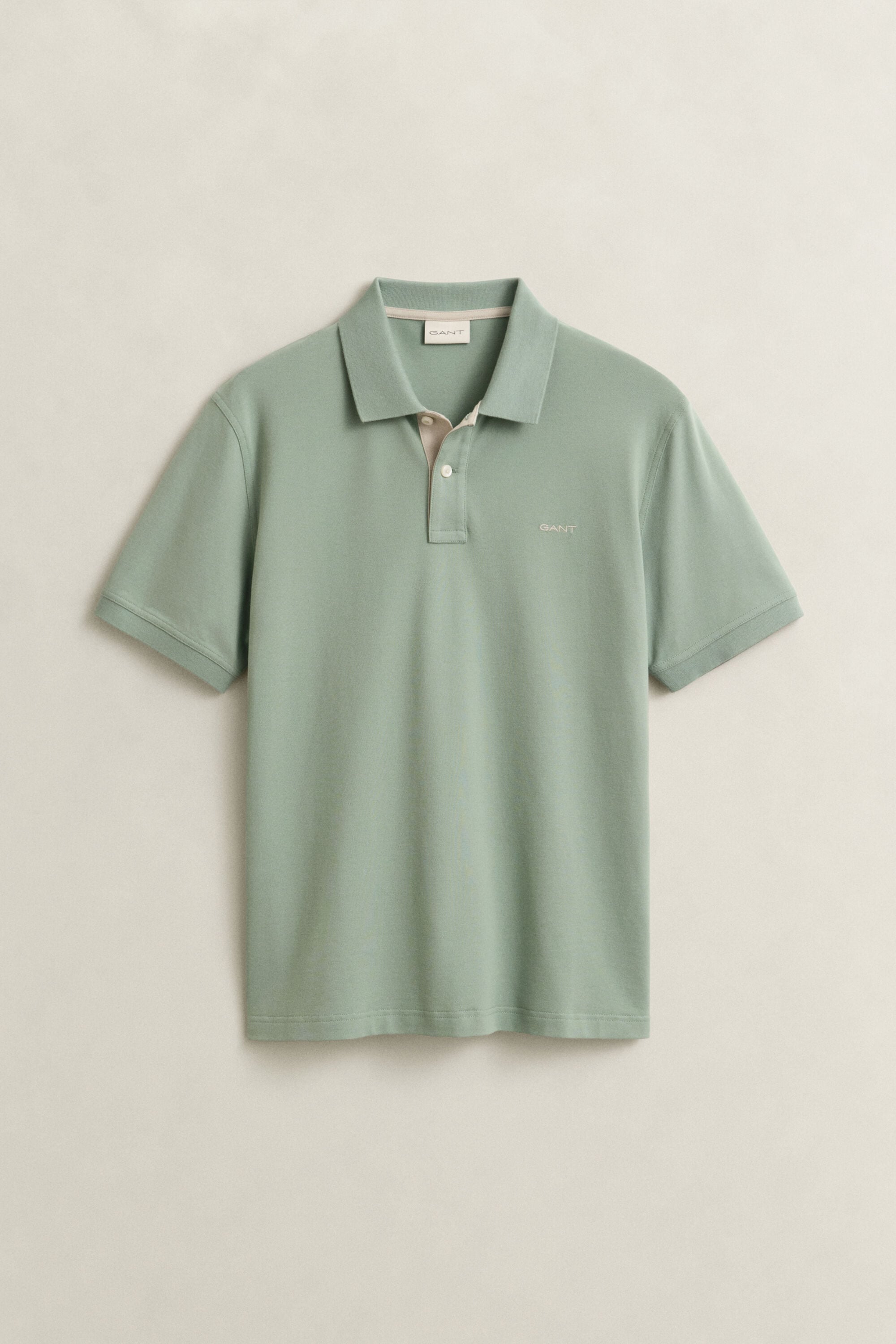 Polo de piqué en contraste