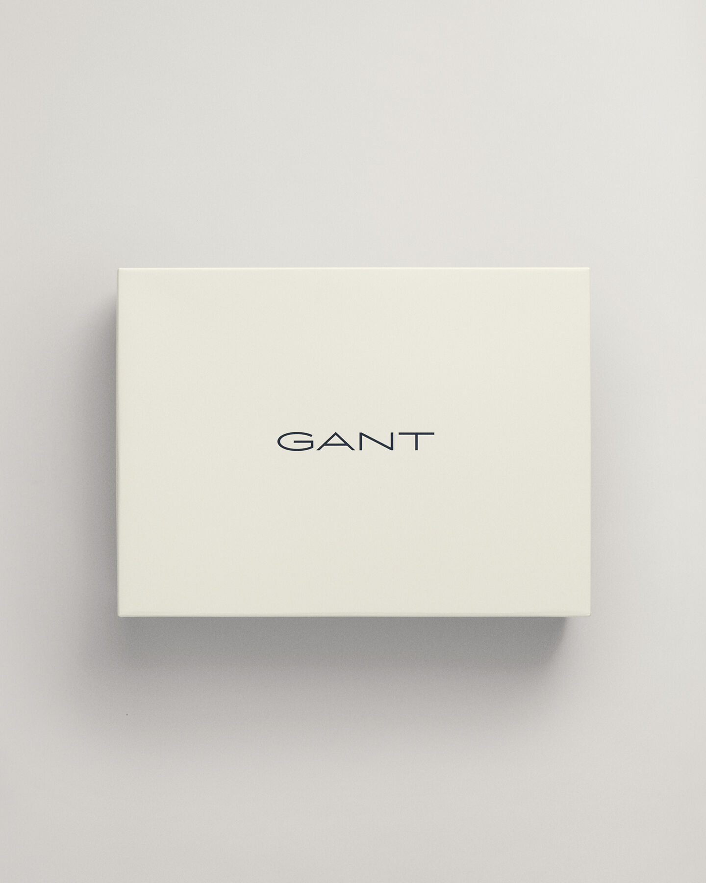 Set de regalo con gorro y bufanda Shield