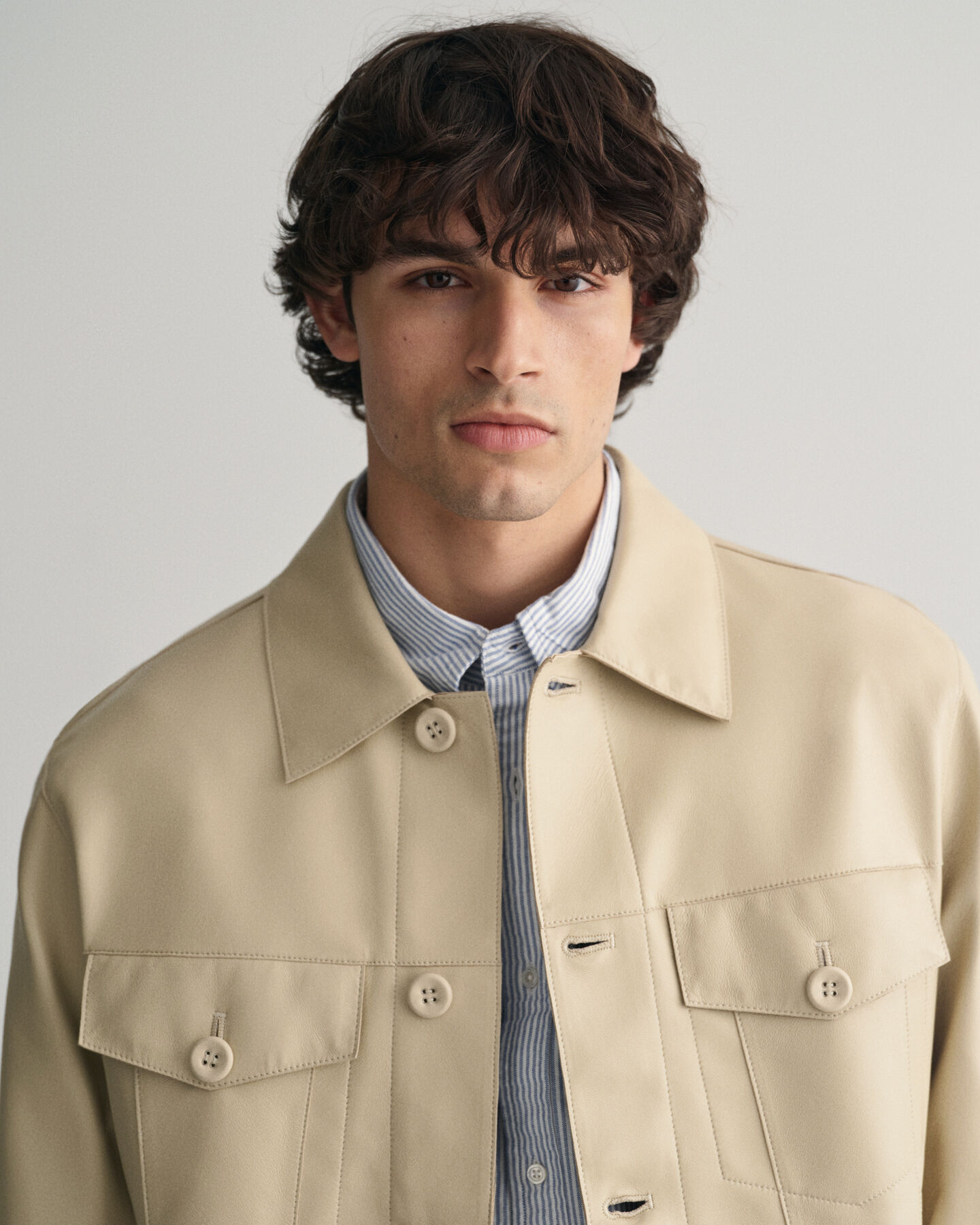 Cazadora de piel Trucker