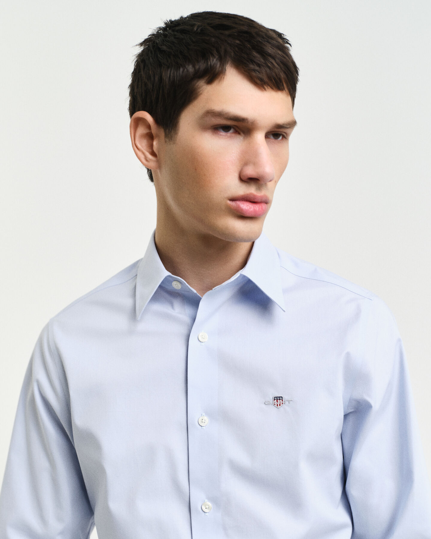 Camisa Slim Fit de popelina elástica