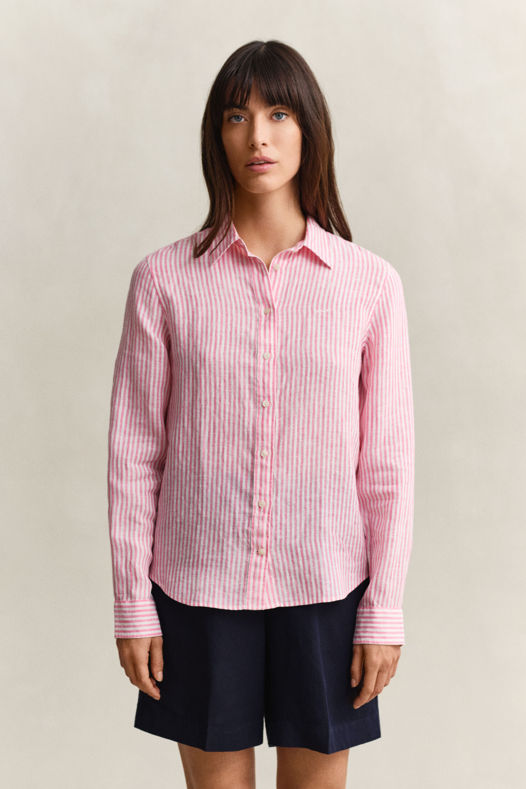 Camisa Regular Fit de lino a rayas