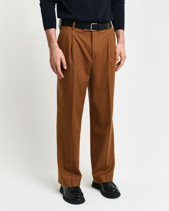 Pantalones de traje Relaxed Fit de franela de lana