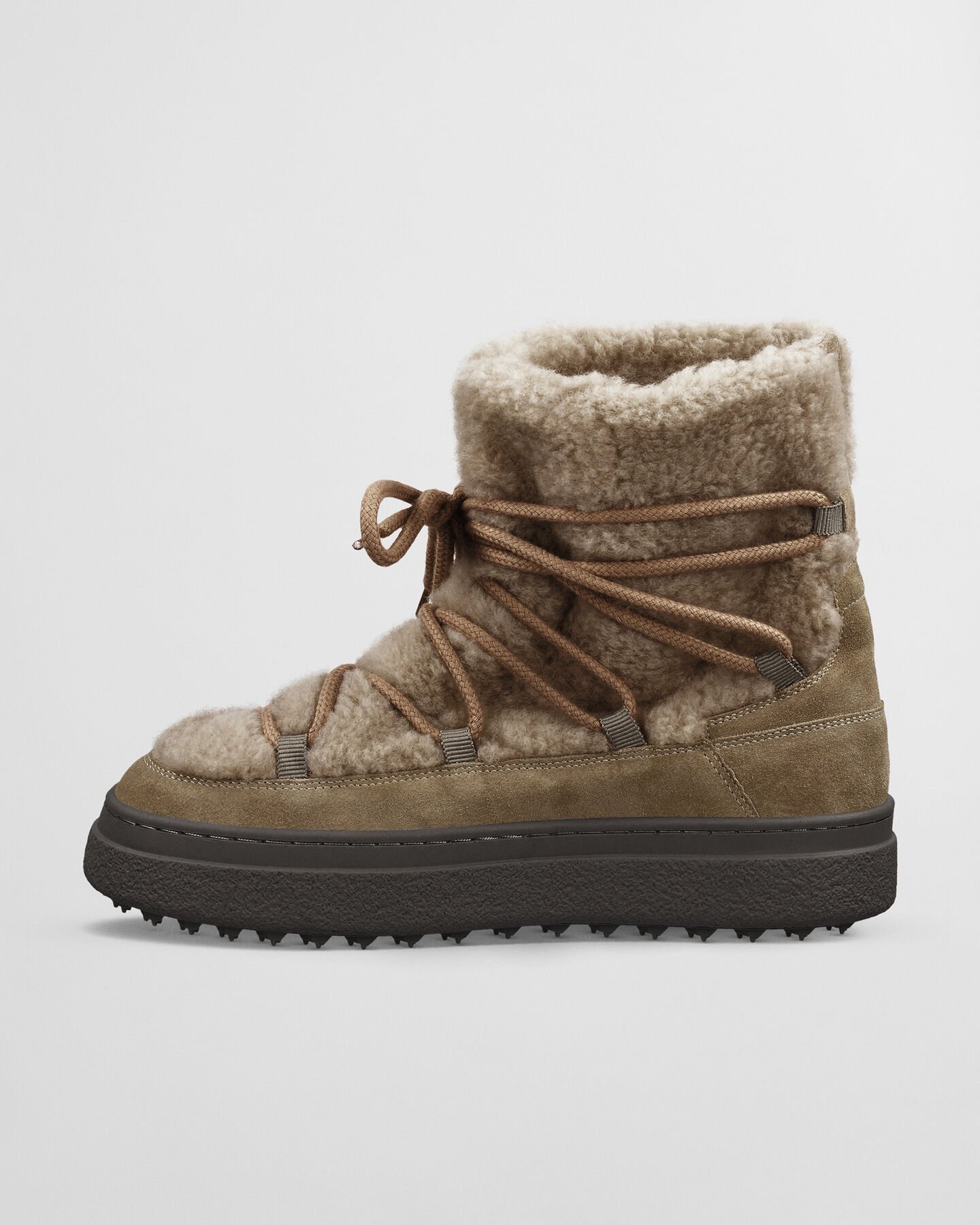 Botas de ca&ntilde;a media Snowhill con cordones
